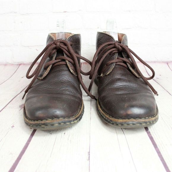 Clarks Originals Ankle Chukka Boots main image 8